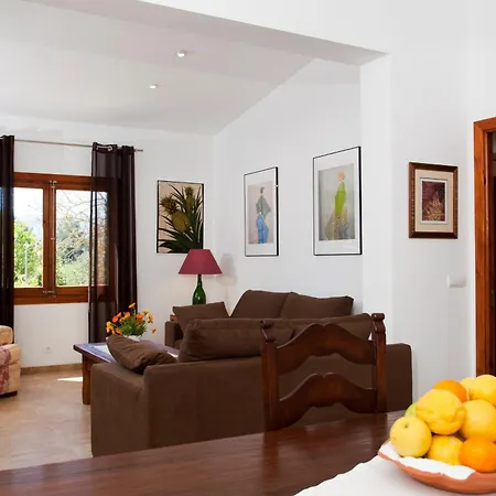 Tirana * Польенса